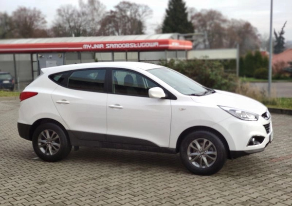 Hyundai ix35 cena 45500 przebieg: 116000, rok produkcji 2015 z Lubań małe 79